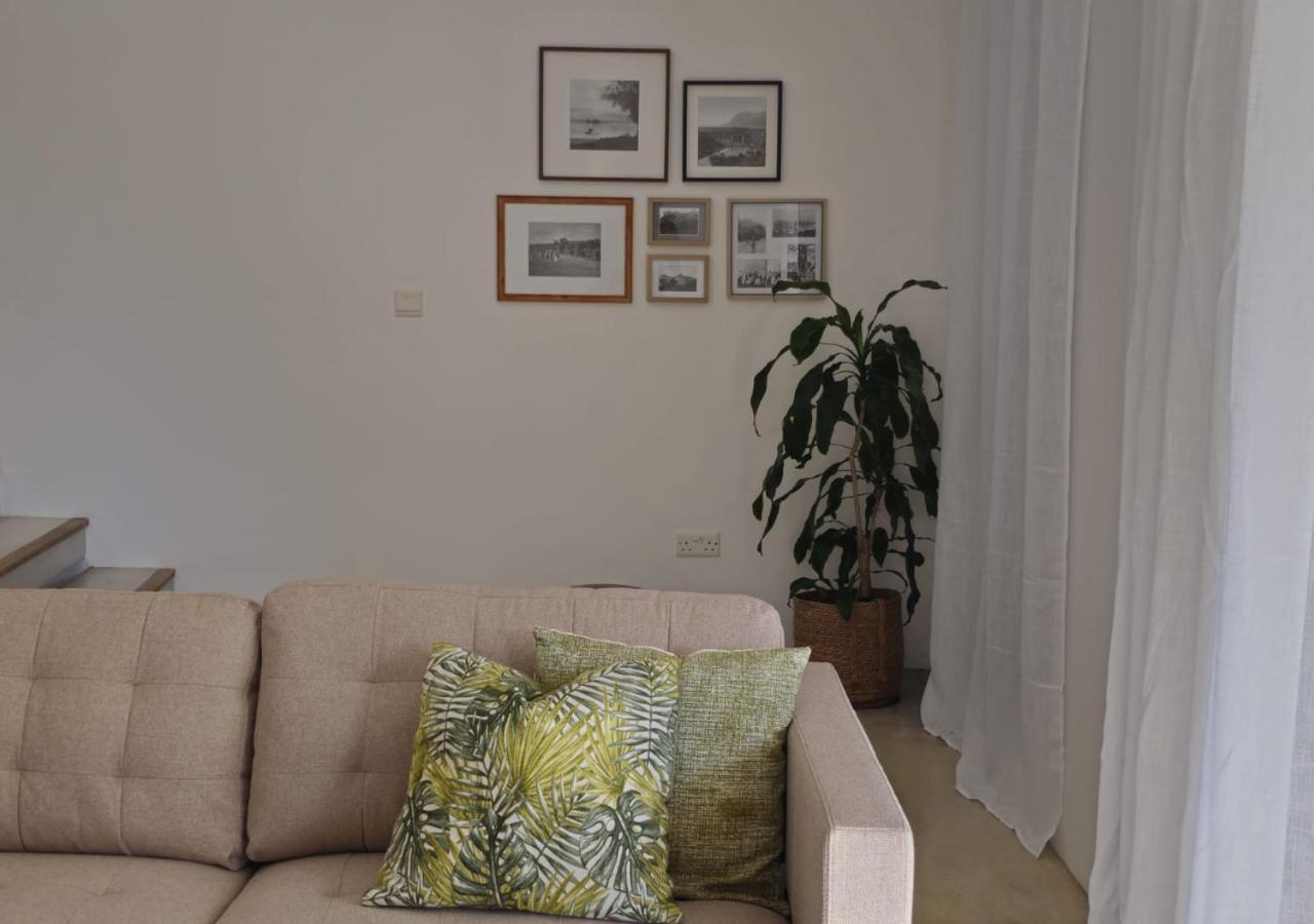 Modern Villa In Grand Bay - Short Walk To Beach المظهر الخارجي الصورة